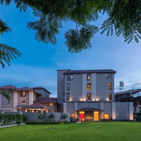Hotel Cachar Club Отели в г. Качар