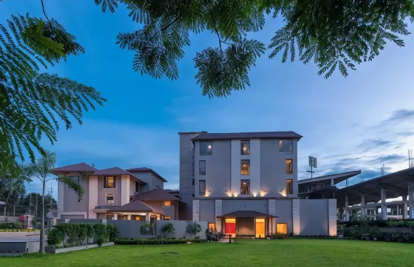 Cachar俱樂部酒店