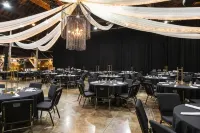 Holiday Inn Resort Deadwood Mountain Grand Hotels in Lead