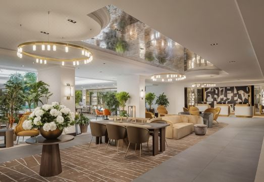 3. 힐튼 하이델베르..