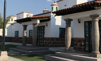 Hotel Villas Mahando