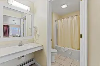 Top Hill Motel Hotels in Milton