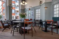 Finch Boutique Hotel, Downtown