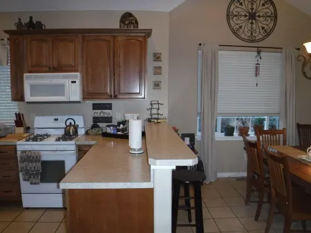 Family Friendly Running Y Townhouse near Klamath Falls and Crater Lake