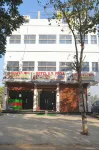 Hotel AV Priya - parking