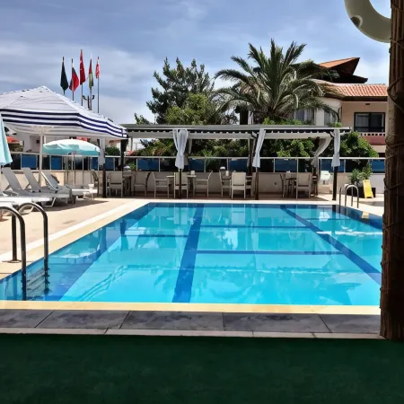 Lotus Otel