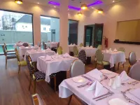 Mayhill Hotel