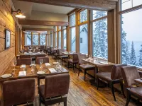 Emerald Lake Lodge