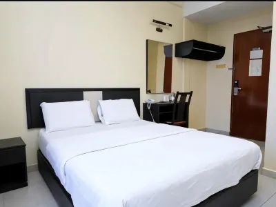 The Fern Lodge Hotel Kem Outward Bound, UTM 주변 호텔