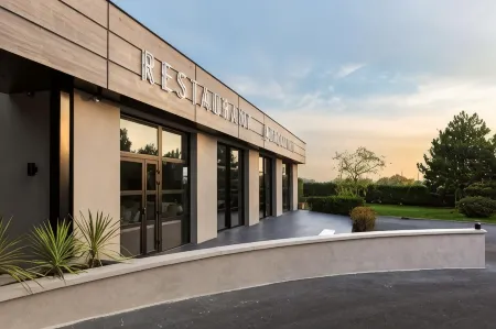 Sure Hotel by Best Western Arras Nord Отели в г. Френ-ле-Монтобан