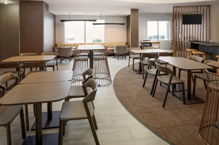 SpringHill Suites Ardmore Отели в г. Ардмор