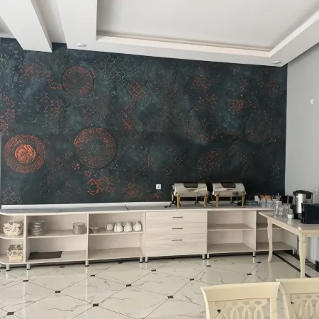 Emin hotel