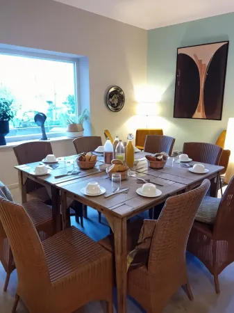 Hôtel de Mirmande Отели в г. Клиускла