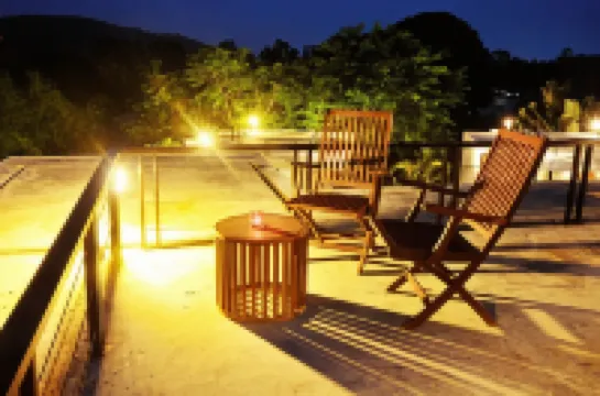 โพนี ฮิลล์ วิลลา