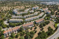 Quinta do Morgado - Apartamentos Turisticos Monte Da Eira Hotels near Camera Obscura