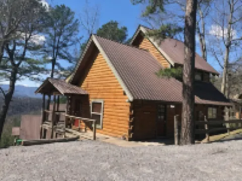 Chelle's Sanctuary 2 Bedroom Cabin by RedAwning