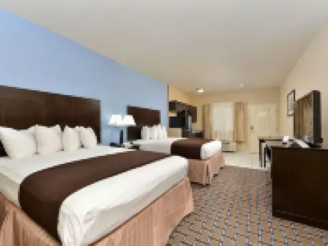 Western Inn & Suites Hotels in Dimmit County