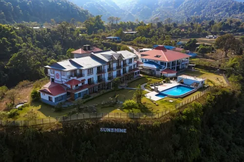 Sunshine Resort Pokhara - Your Private Paradise Hotels in Lekhnath