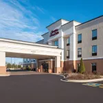 Hampton Inn & Suites Danville Hotel di Danville