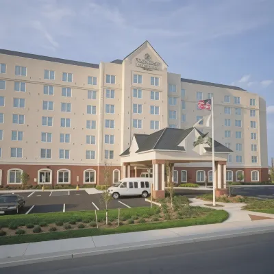 Hampton Inn & Suites by Hilton- Newark Airport Elizabeth