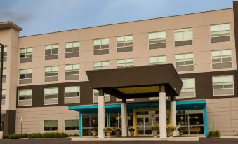 Tru by Hilton Columbus Airport