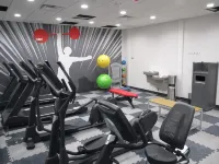 GLō Best Western Enid OK Downtown/Convention Center Hotel - 피트니스 시설