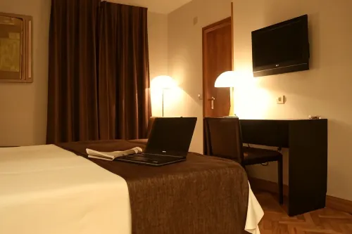 Hostal Carlos III Hotels in Getafe