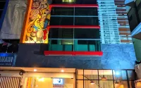 Front One Cabin Hotel Semarang Các khách sạn gần Tay Kak Sie Temple