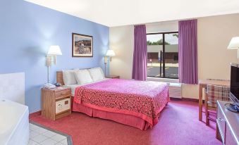 Days Inn by Wyndham Madison NE/Windsor
