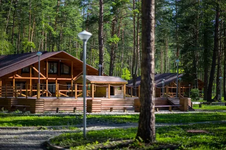 Алтай Парк-отель Подгорица Отели рядом с достопримечательностью «Дом Перевертыш»