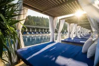 Hotel Arte Spa & Park - Pools
