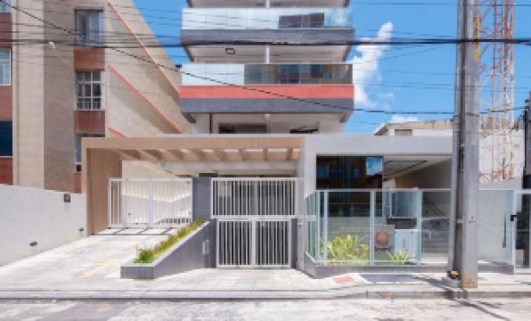 Your Complete Stay in Salvador, Steps From the sea - Saas