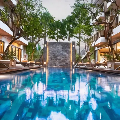 センス ホテル ス ミニャック Lokasi Villa周辺のホテル