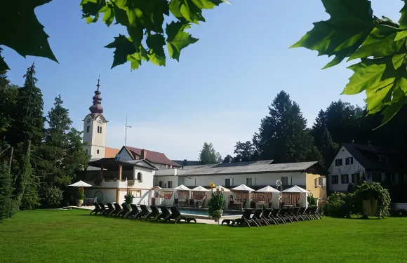 克魯普菲客樂花園酒店