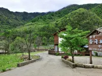 Jecheon Worak Deulgukwa Pension Hotels near Deogjusa