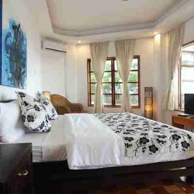 Villa in Blue Rooms
