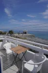 Gigilos - Sea View