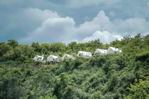 Homee Glamping Wunung Giri Yogyakarta