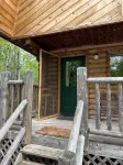Cozy Cabin on wooded property.