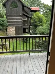 4-bedroom house in charming Ten Mile with AC, WiFi. Relax and unwind - 4-Star