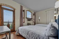 The Casa Grande - Weddings/Gatherings & Retreats - 4-Star