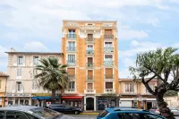 Modern apartment -2BDR/6P - 300m from the BEACH