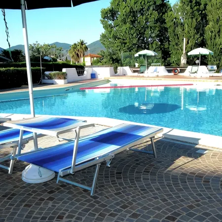 EXCLUSIVE APARTMENT WITH SWIMMING POOL 4 BEDS Free WIFI