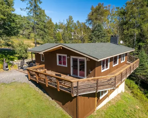 Rangeley Lake House with lake access & views, Saddleback 15min, outdoor paradise Hotels in Rangeley