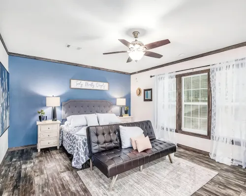 Coco Villa-Hot tub,kayak,paddle,VOLLEYBALL&GAMES! Hotels in Trinity County