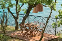 Petra Garden Beach Hotel