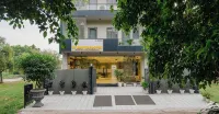Lime Tree Hotel & Stays Greater Noida Nearby India Expo Centre & Mart Các khách sạn ở 