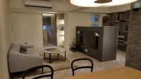 3 Bedrooms+1 Study+3 Bathrooms Near Night Market, Taipei 101, Dome & MRT