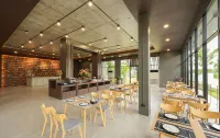Lalisa Hotel Sadao