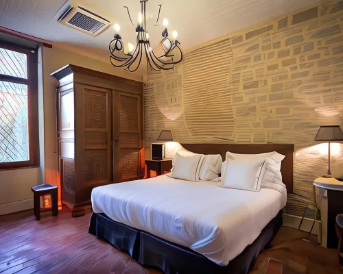 Abbaye de Maizières Hotels in Beaune